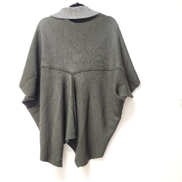 Lululemon Exaltation Wrap Green/Gray Reverible - Picture 3 of 8